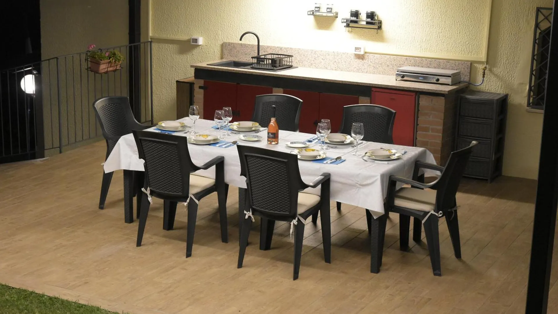 Casavacanzedezza Montecalvo Versiggia 0*,  Italia